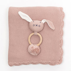 zestt-heirloom-baby-gift-set-berry- (1)
