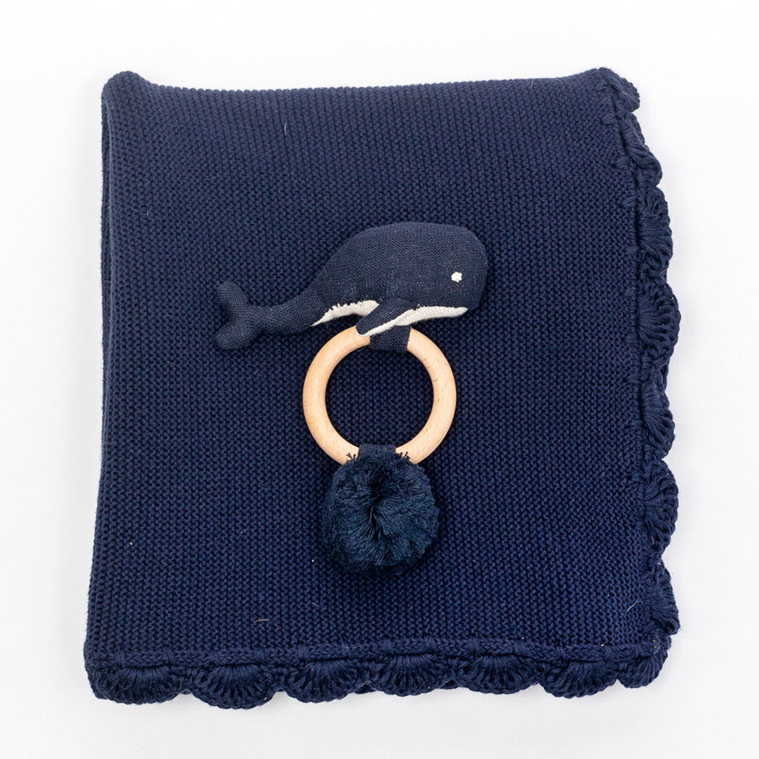 zestt-heirloom-baby-gift-set-navy- (1)