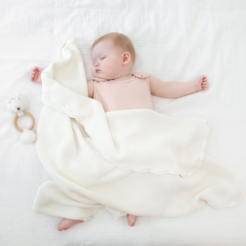 zestt Heirloom Baby Gift Set Soft White
