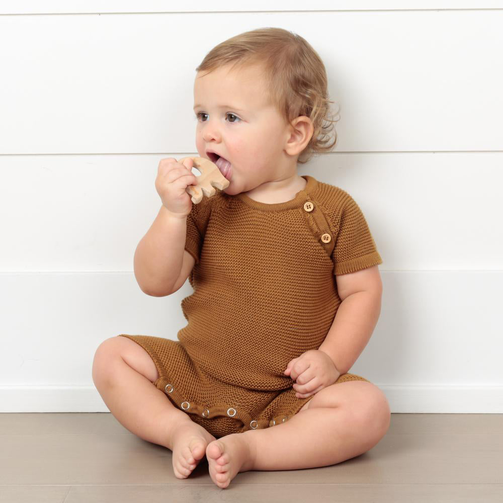 zestt-knit-baby-romper-short-bronze- (2)